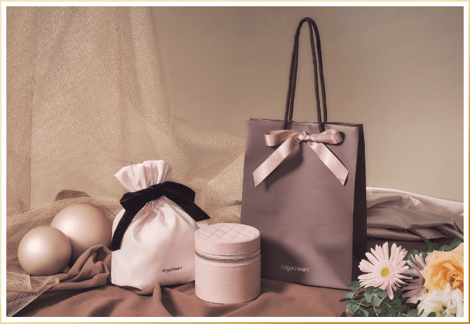 オリジナルラッピングポーチ＆ショッパー付き